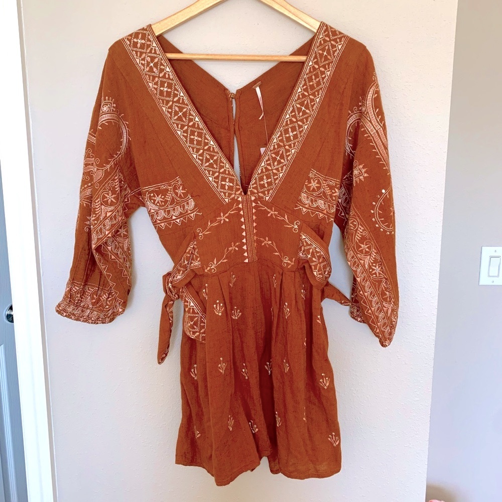 Puff sleeve romper